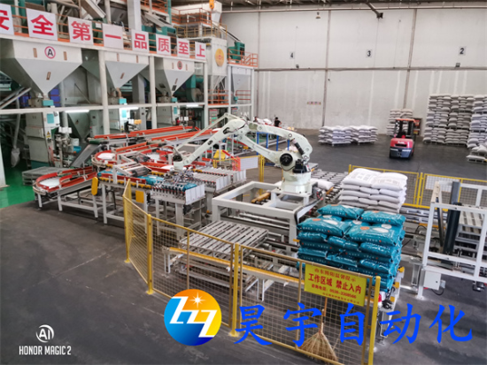 企業(yè)選擇全自動碼垛機的理由是什么？